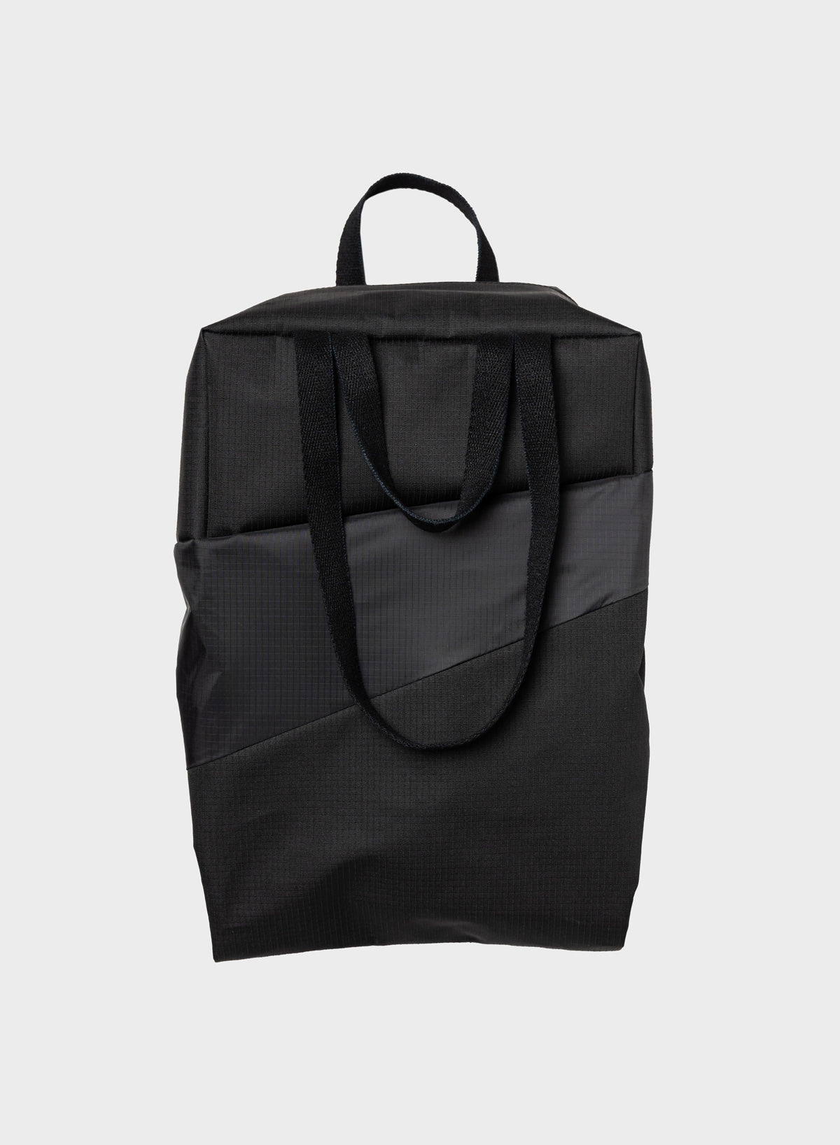 The New Tote Bag Black & Black Medium