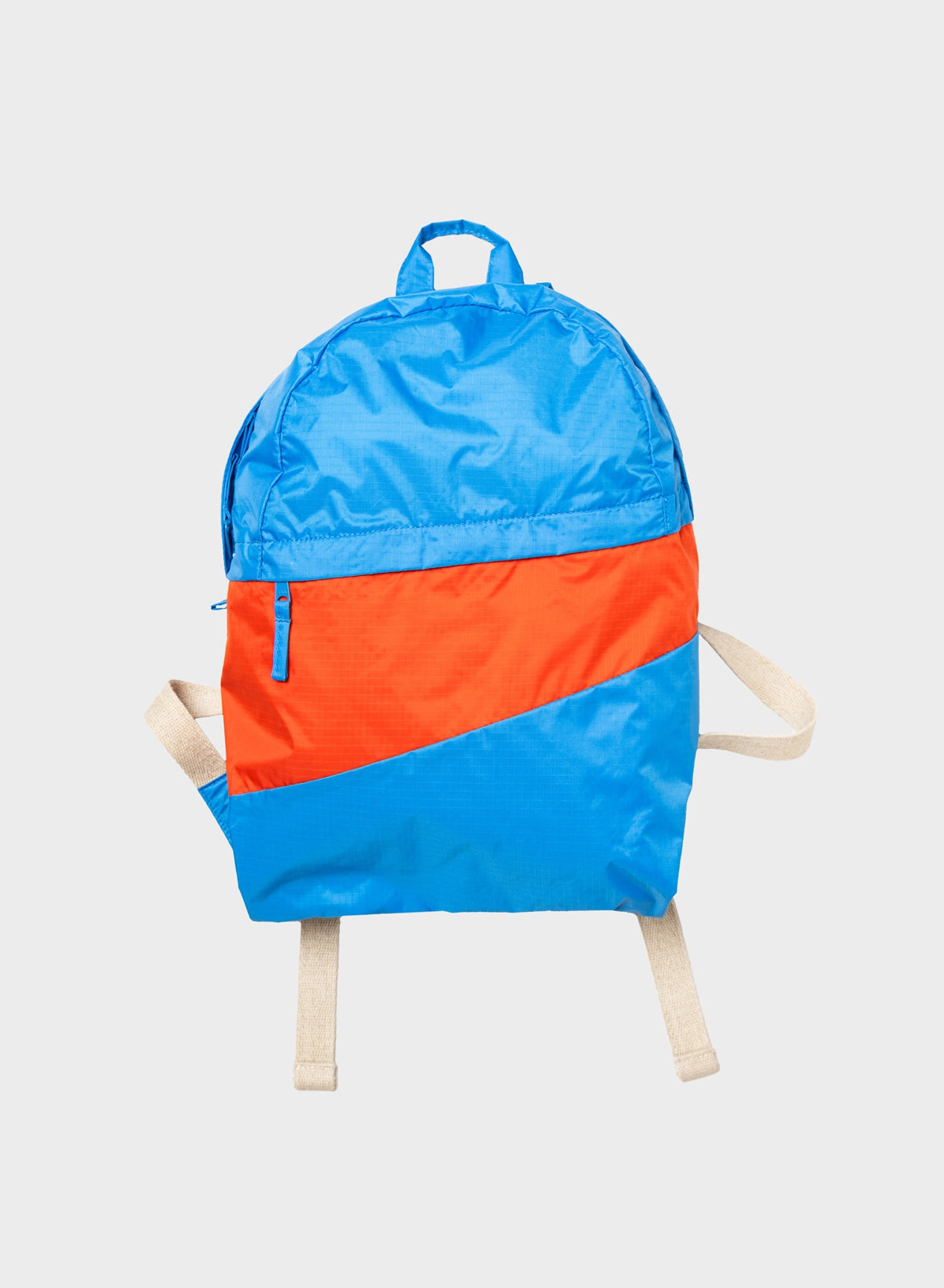 The New Foldable Backpack Wave & Red Alert Medium